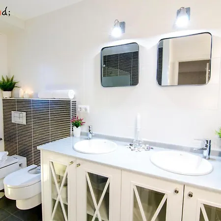 Superb Penthouse En Sdc * San Giacomo di Compostella